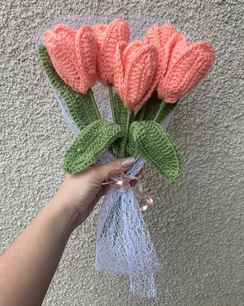 Buchet lalele coral